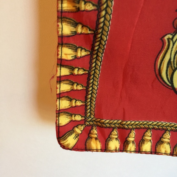 VINTAGE PARIS THEME SQUARE RAIN SCARF - Picture 10 of 16